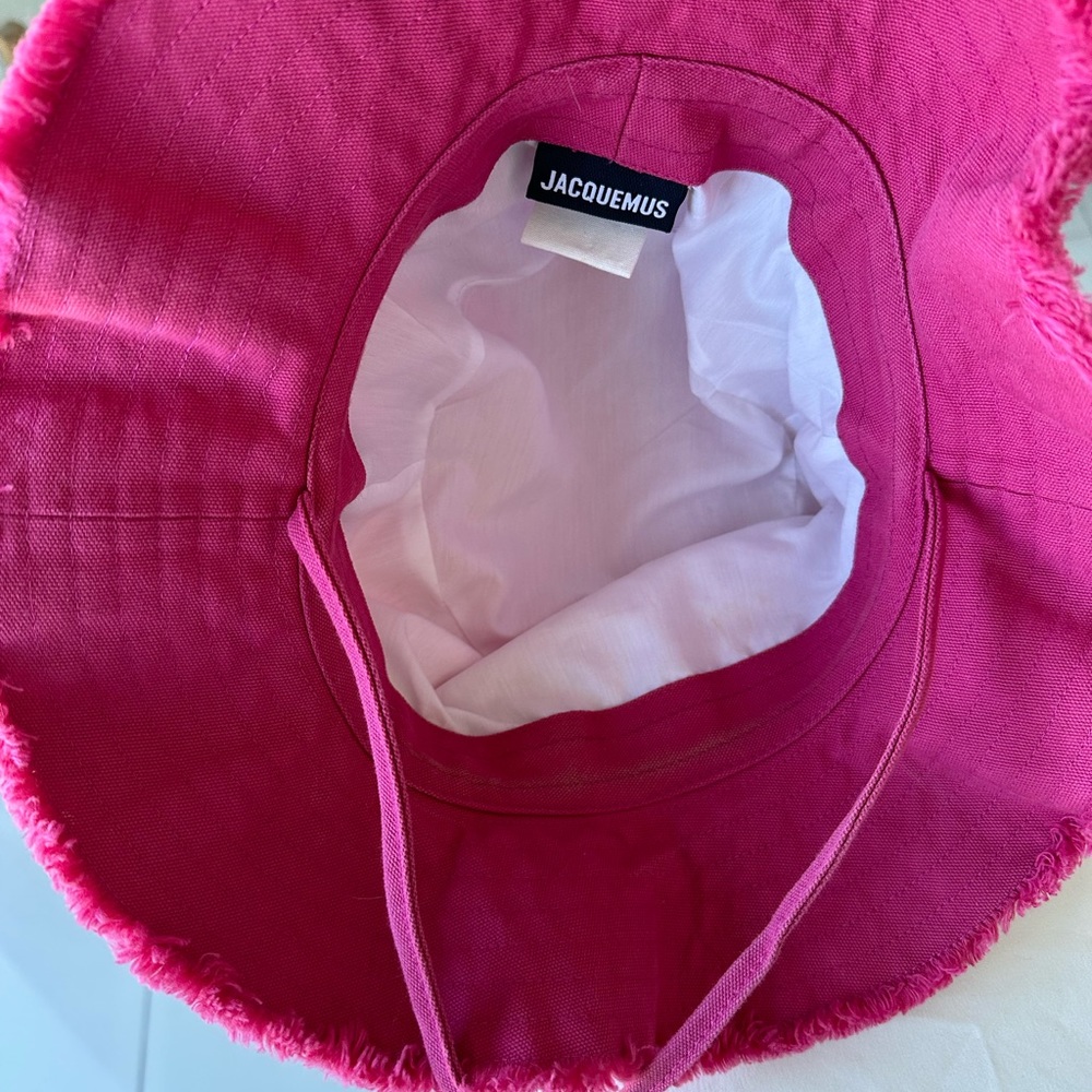 Jacquemus Pink Frayed-Edge Bucket Hat - Picture 4 of 6